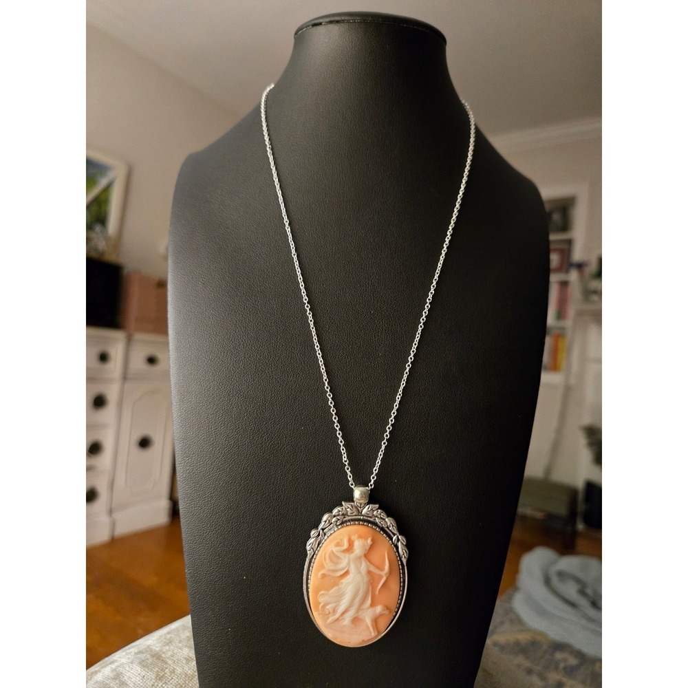 Cameo Goddess Pendant Peach Cream Sterling Silver Necklace